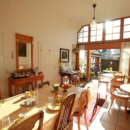 Gaestehaus Pfefferle Hotel Garni Und Ferienwohnungen Зигмаринген Экстерьер фото