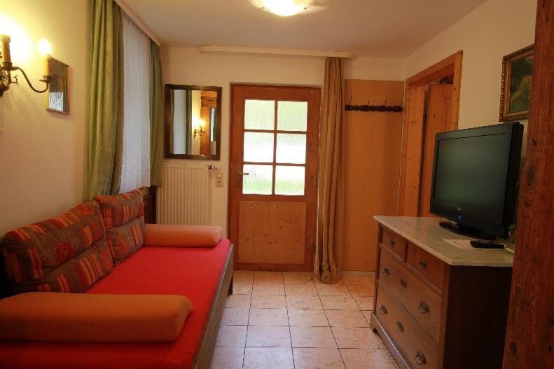 Gaestehaus Pfefferle Hotel Garni Und Ferienwohnungen Зигмаринген Экстерьер фото
