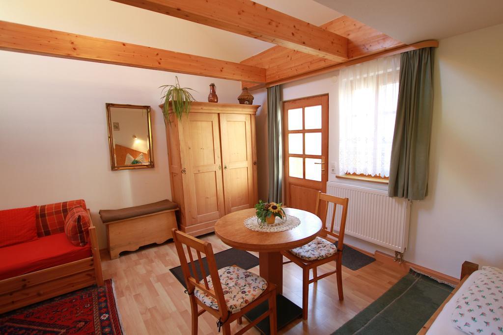 Gaestehaus Pfefferle Hotel Garni Und Ferienwohnungen Зигмаринген Экстерьер фото
