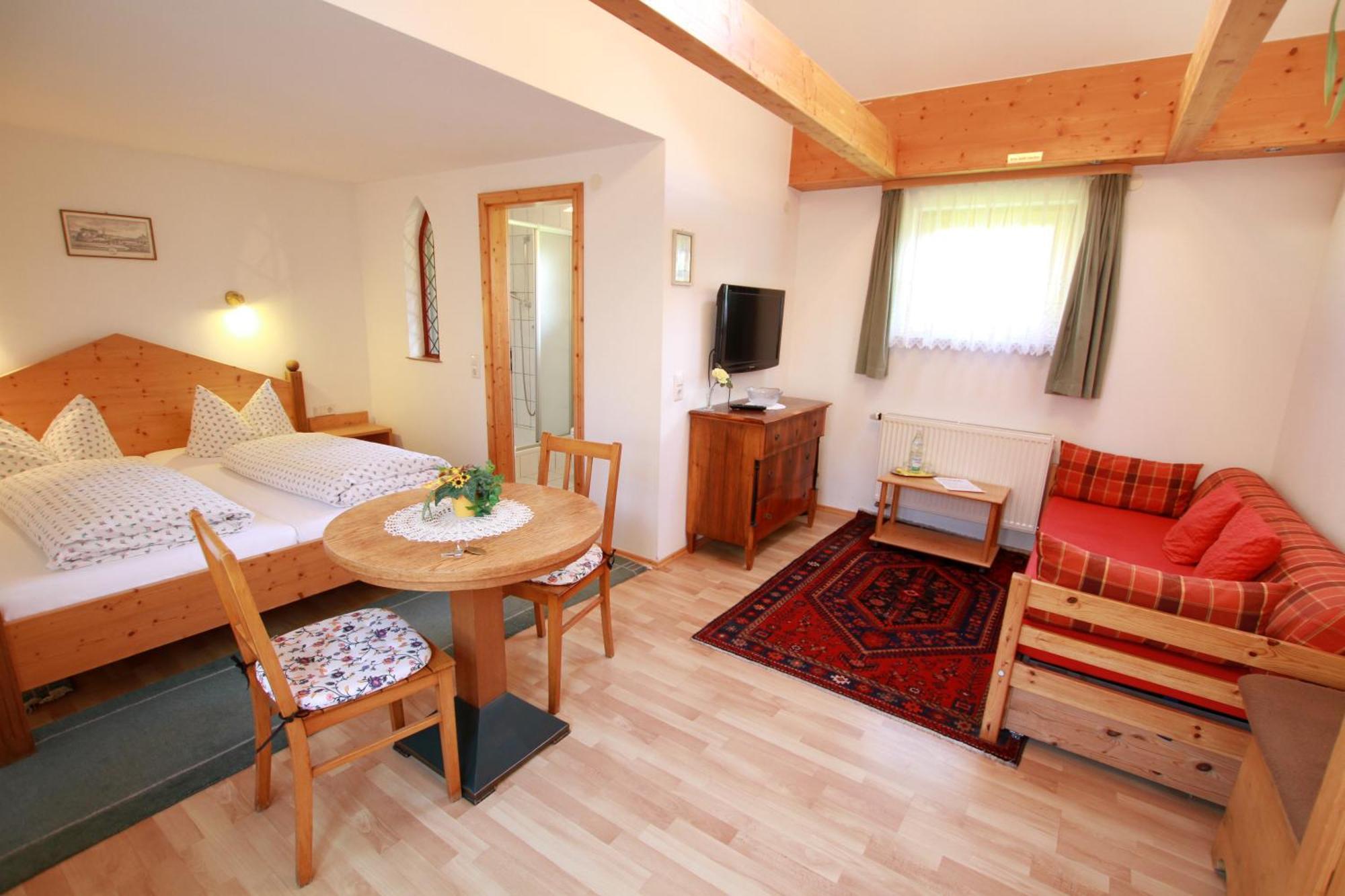 Gaestehaus Pfefferle Hotel Garni Und Ferienwohnungen Зигмаринген Номер фото